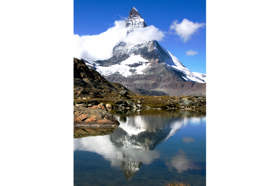 The Mountain in The Lake